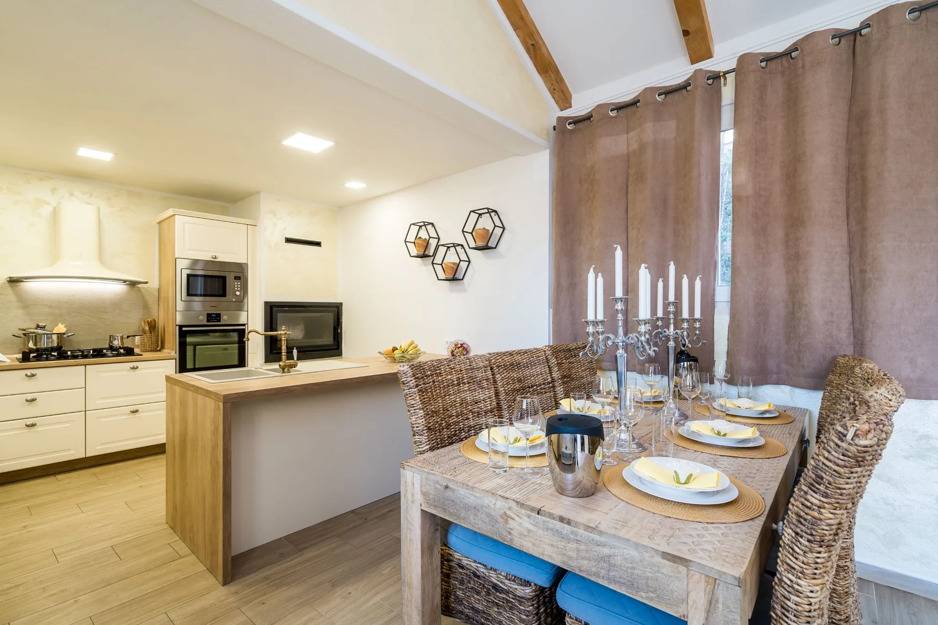 luciana residence kitchen dining room