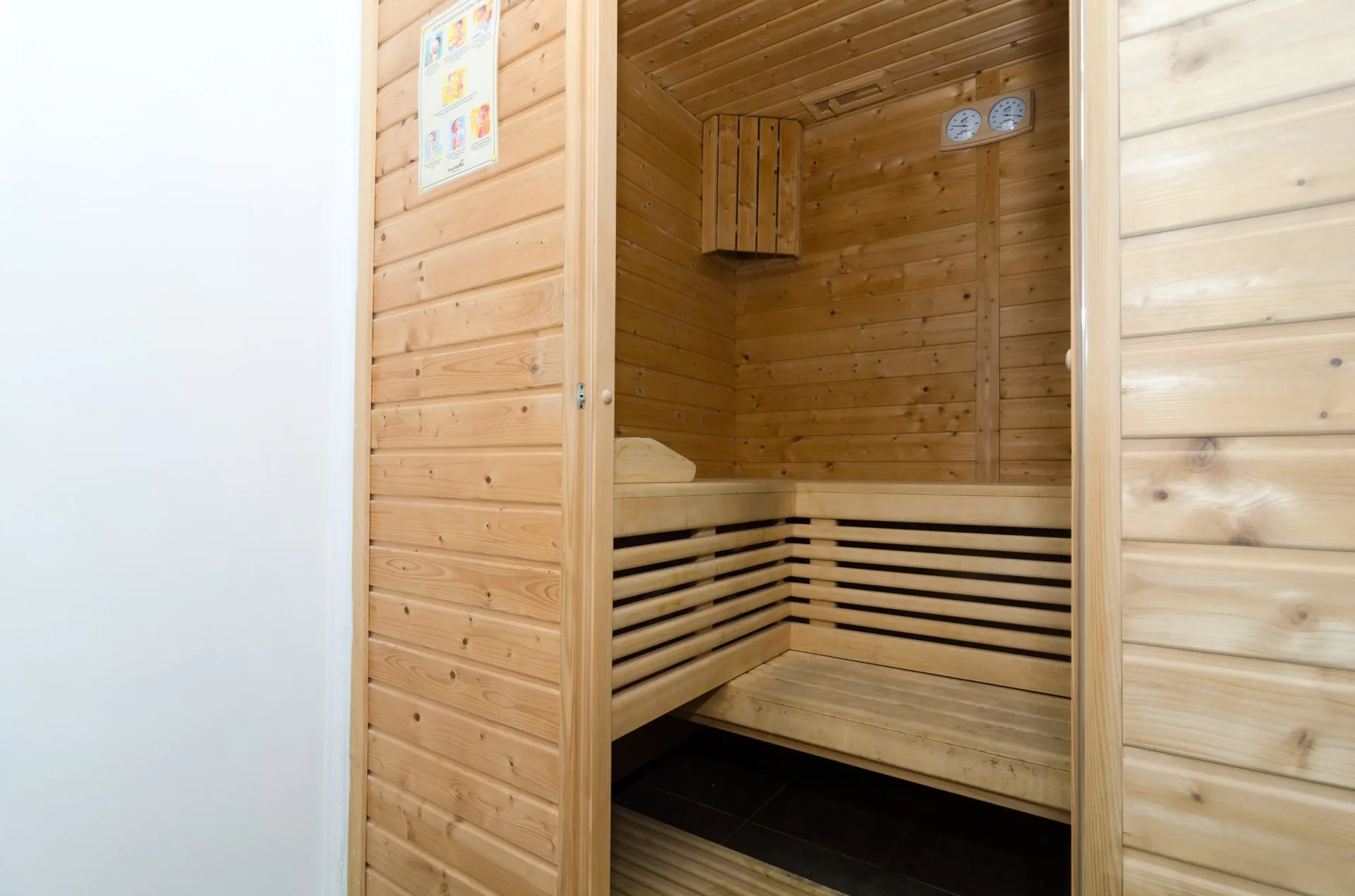 luciana residence private sauna